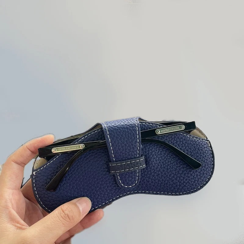 Lyckliga Glasögonväskan